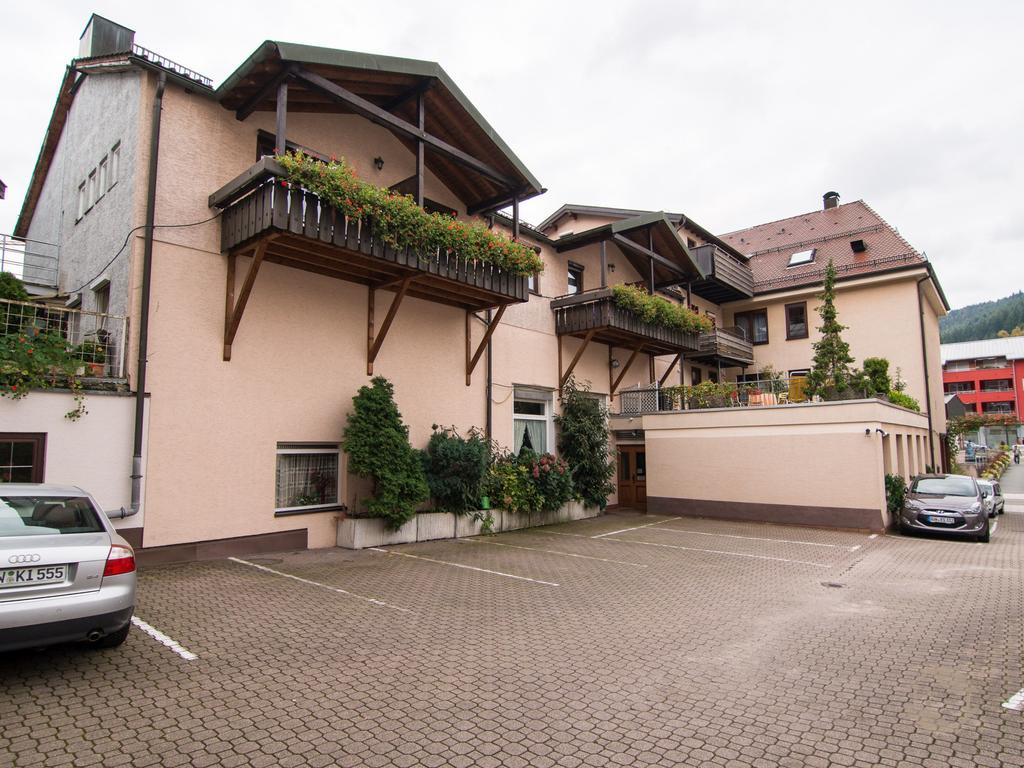 Hotel Restaurant Alte Linde باد ويلباد المظهر الخارجي الصورة