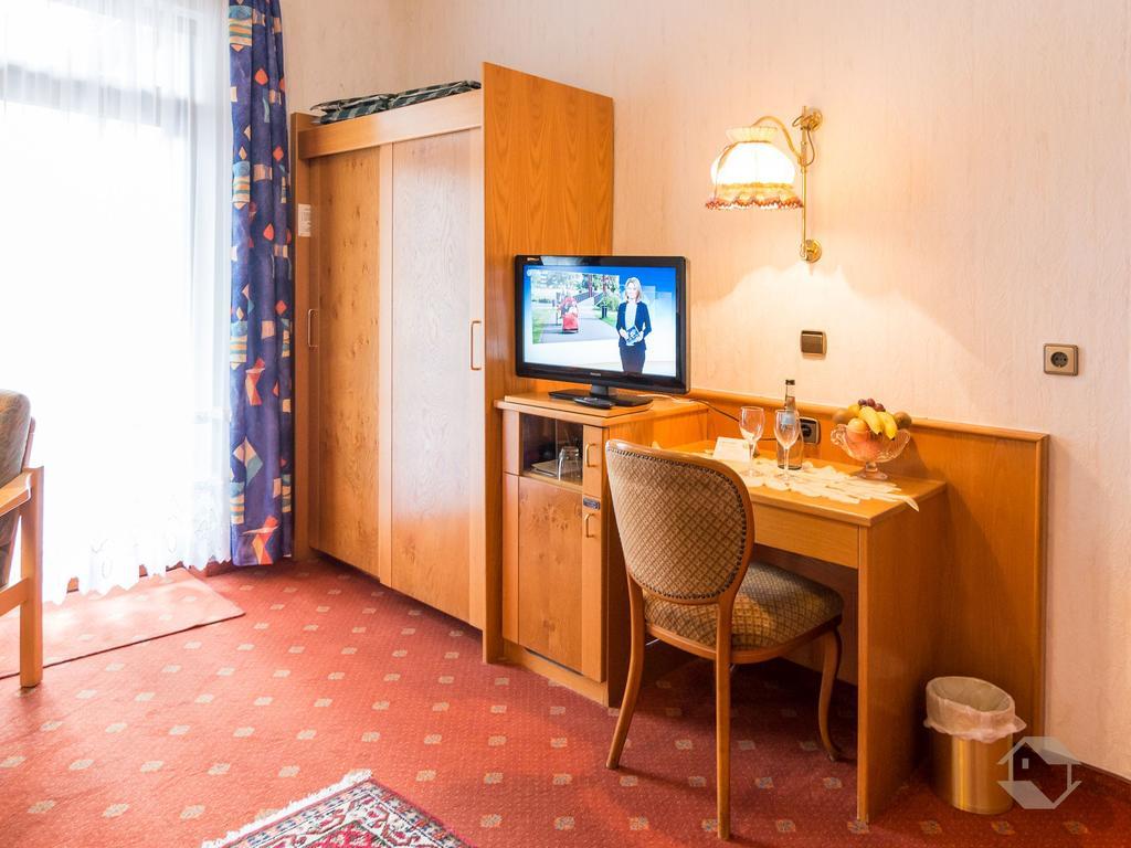 Hotel Restaurant Alte Linde باد ويلباد المظهر الخارجي الصورة