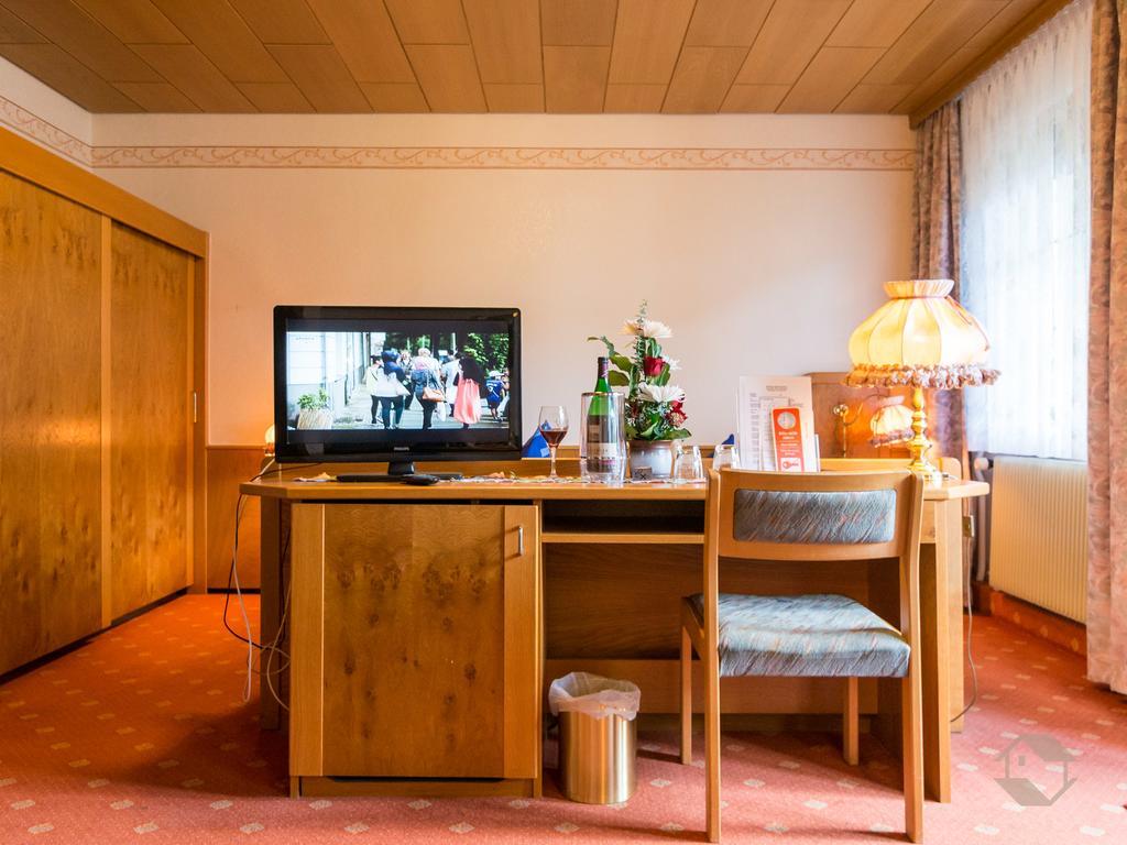 Hotel Restaurant Alte Linde باد ويلباد المظهر الخارجي الصورة
